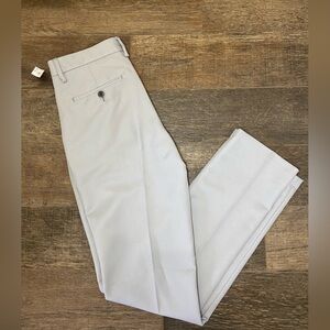 Mens Light Grey Dress Pants. Size 30x34.